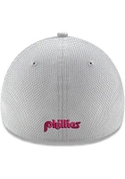 New Era Philadelphia Phillies Mens White Retro Diamond 39THIRTY Flex Hat