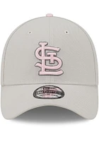 New Era St Louis Cardinals Mens Beige 2023 Mothers Day 39THIRTY Flex Hat