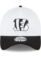 New Era Cincinnati Bengals Mens White Diamond 39THIRTY Classic Flex Hat