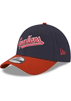 New Era Cleveland Guardians Mens Navy Blue Team Classic 39THIRTY Sport Flex Hat
