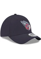 New Era Cleveland Guardians Mens Navy Blue Team Classic 39THIRTY Iconic Flex Hat