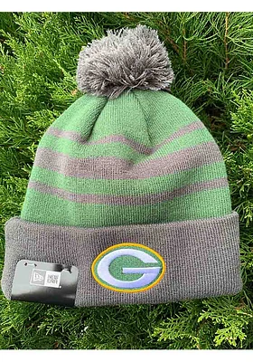 New Era Green Bay Packers Cuff Pom Mens Knit Hat