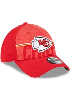 New Era Kansas City Chiefs Mens Red 2023 Training Camp 39THIRTY Flex Hat