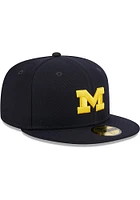 New Era Kansas City Chiefs Mens Black Evergreen Team Color 39THIRTY Flex Hat