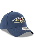 New Era Orleans Pelicans Mens Navy Blue Primary Logo Team Classic 39THIRTY Flex Hat