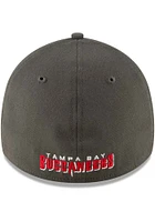New Era Tampa Bay Buccaneers Mens Grey Team Classic 39THIRTY Flex Hat