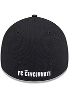 New Era FC Cincinnati Black Active Arrow Stitch JR 39THIRTY Youth Flex Hat