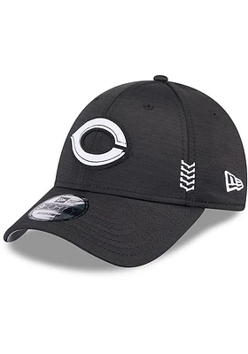 New Era Cincinnati Reds 2024 Clubhouse Alt CW Stretch Snap 9FORTY Adjustable Hat - Black