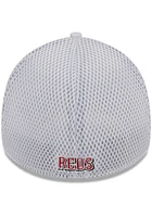 New Era Cincinnati Reds Mens White Game Day Recycled 39THIRTY Flex Hat