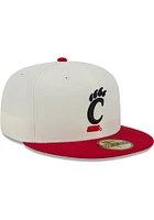 New Era Cincinnati Bearcats Mens White Chrome 2T Evergreen 59FIFTY Fitted Hat