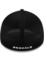 New Era Cincinnati Bengals Mens Black and White Logo 39THIRTY Flex Hat