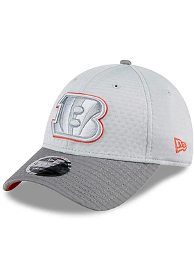 New Era Cincinnati Bengals 2024 Training Camp Stretch 9FORTY Adjustable Hat