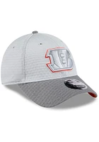 New Era Cincinnati Bengals 2024 Training Camp Stretch 9FORTY Adjustable Hat