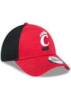 New Era Cincinnati Bearcats Mens Red 2T Tech Neo 39THIRTY Flex Hat