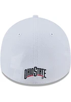 New Era Ohio State Buckeyes Mens White Evergreen Team Classic 39THIRTY Flex Hat