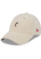 New Era Cincinnati Bearcats White Cozy Sherpa 9FORTY Womens Adjustable Hat