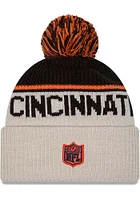 New Era Cincinnati Bengals Ivory 2024 Sideline Historic JR Sport Cuff Youth Knit Hat