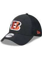 New Era Cincinnati Bengals Mens Black Team Tone 39THIRTY Flex Hat