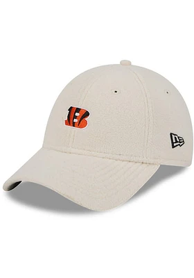 New Era Cincinnati Bengals White Cozy Sherpa 9FORTY Womens Adjustable Hat