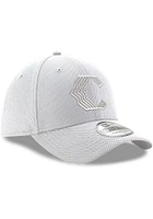 New Era Cincinnati Reds Mens White Tonal DE 39THIRTY Flex Hat