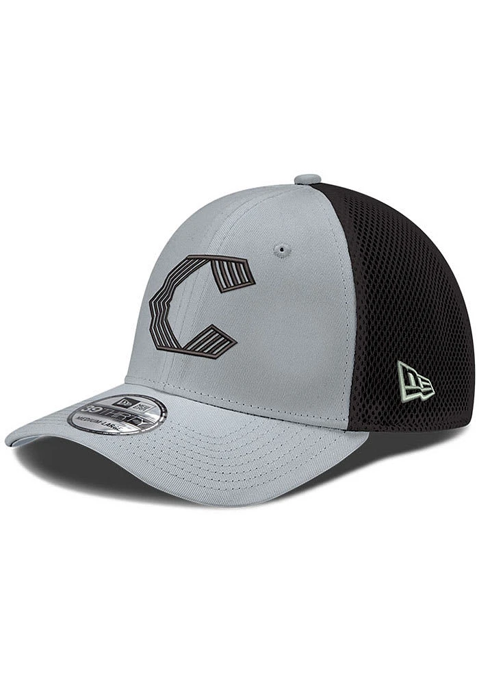 New Era Cincinnati Reds Mens Grey 2T NEO 39THIRTY Flex Hat