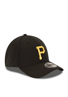 New Era Pittsburgh Pirates Mens Black Team Classic 39THIRTY Flex Hat