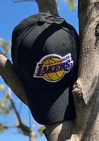 New Era Los Angeles Lakers Mens Black Team Classic 39THIRTY Flex Hat