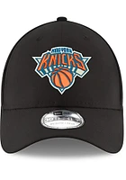 New Era York Knicks Mens Black Team Classic 39THIRTY Flex Hat