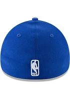 New Era Detroit Pistons Mens Blue Team Classic 39THIRTY Flex Hat