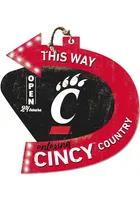 KH Sports Fan Cincinnati Bearcats Arrow Sign