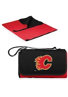 Calgary Flames Outdoor Picnic Fleece Blanket - Red