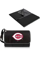 Cincinnati Reds Outdoor Picnic Fleece Blanket