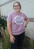 Made Detroit Pink Circle Icon Short Sleeve Fashion T Shirt