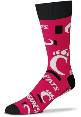 Cincinnati Bearcats Wall to Wall Mens Dress Socks