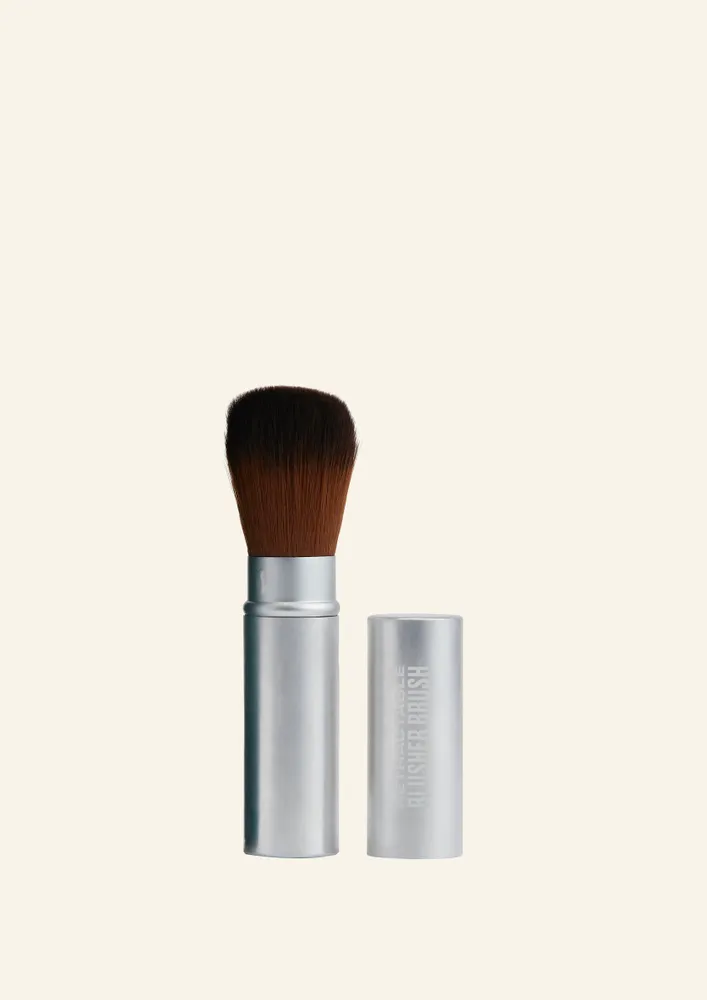 Retractable Blusher Brush
