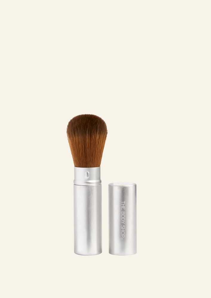 Retractable Blusher Brush | Makeup Brushes and Tools