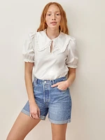 Max Mid Rise Relaxed Short