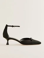 Darcy Bow Pump