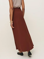 Petites Andi Low Rise Maxi Skirt