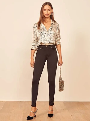 Harper Mid Rise Skinny Jeans