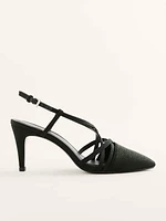 Brigitte Closed Toe Heel