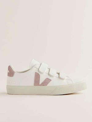 Veja Recife Leather Sneaker