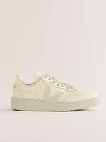 Veja V-90 Sneaker