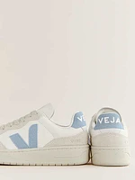 Veja V-90 Sneaker