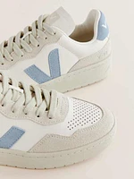 Veja V-90 Sneaker