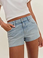 Annie Stretch Low Rise 2.5” Jean Shorts