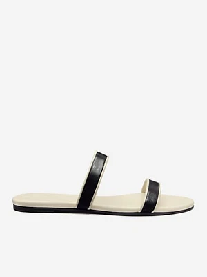 Lenora Flat Sandal