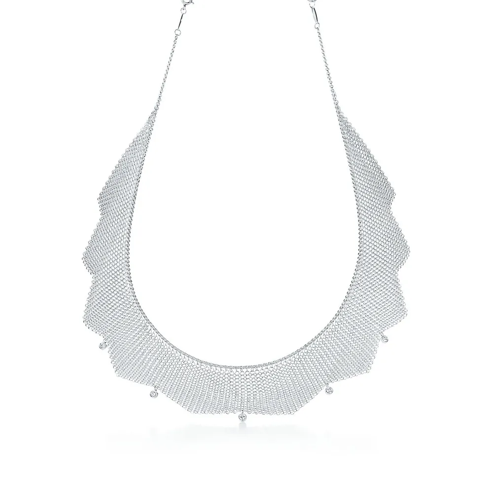 Elsa Peretti® Mesh necklace in 18k gold, small. | Tiffany & Co.