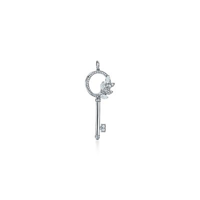 Tiffany Keys Tiffany Victoria® Diamond Vine Circle Key in Platinum