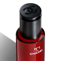 N°1 DE CHANEL Revitalizing Serum